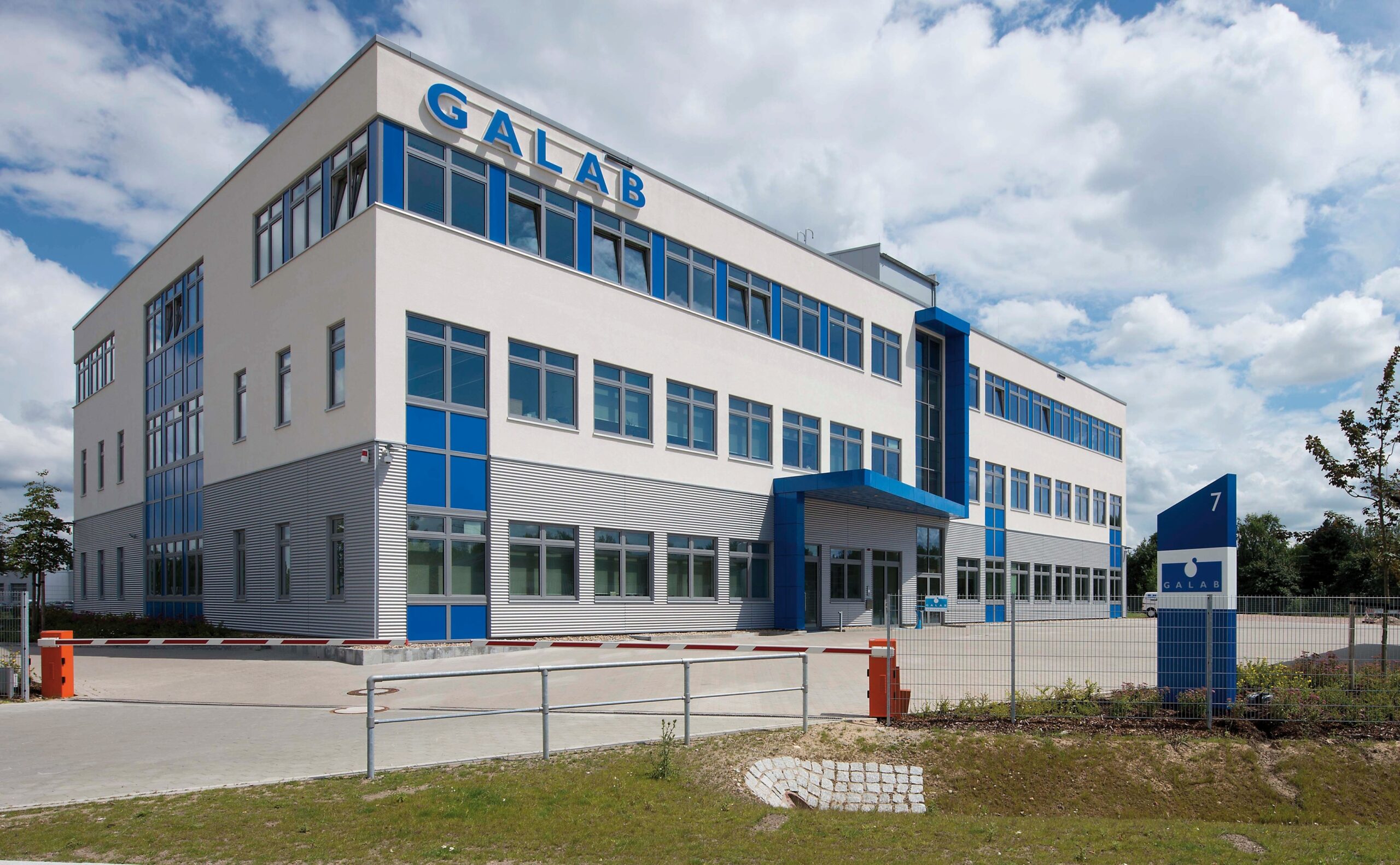 GALAB Laboratories GmbH image