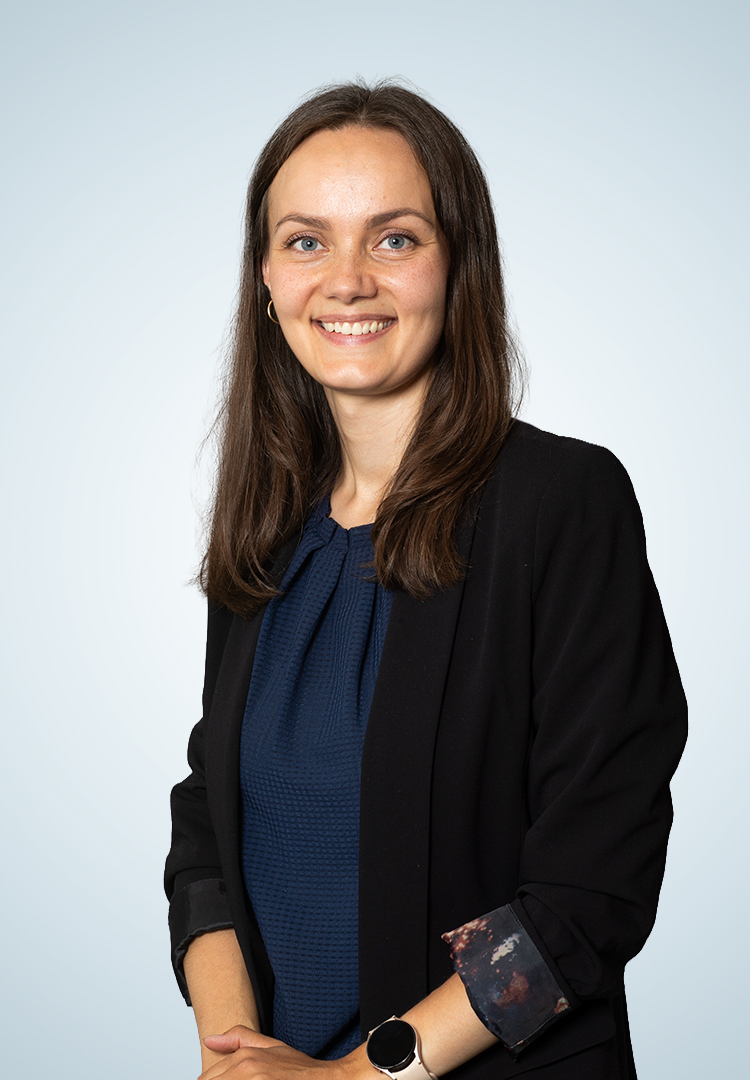 Alexandra Bajor image